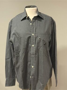 Nautica Men's Black and White Gingham Button-Down Shirt